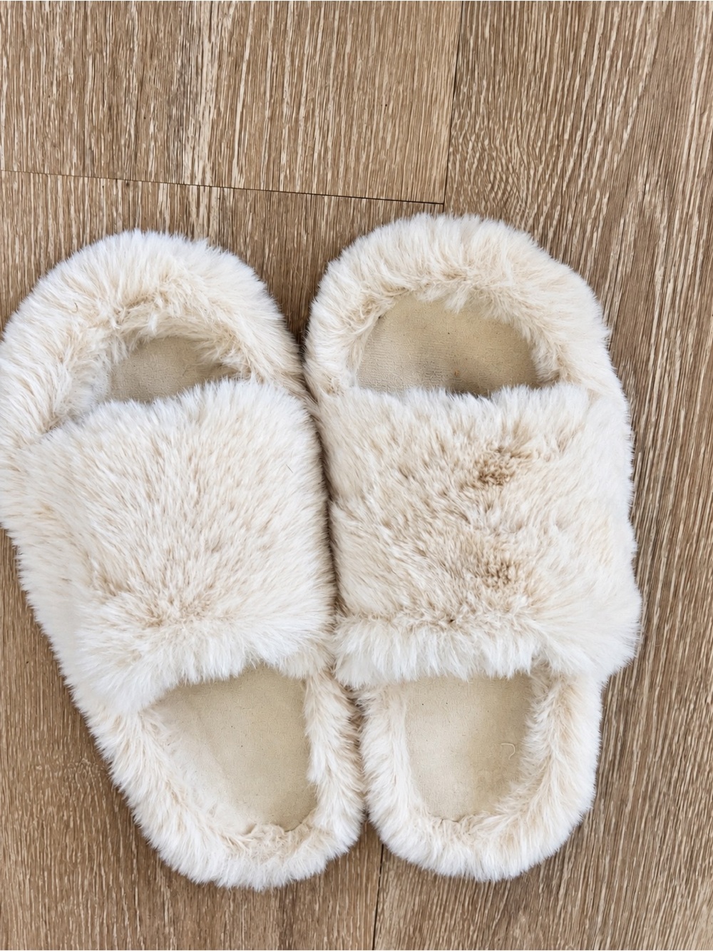 Plush Slide Slippers - Cream